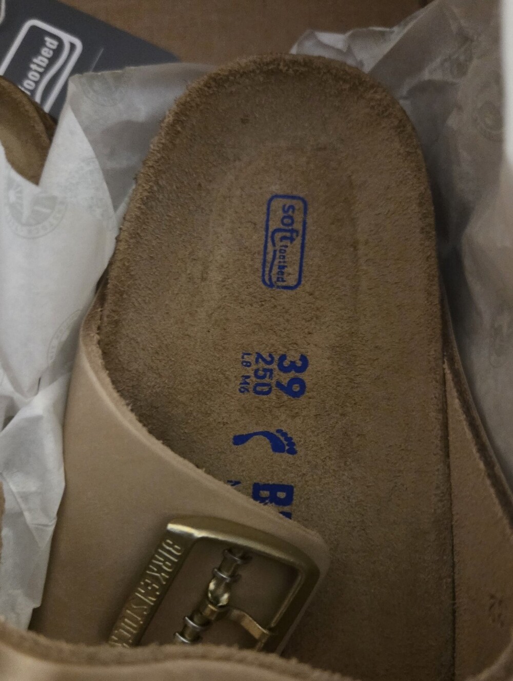Birkenstock Women's Arizona Soft Footbed Sandals, Sandcastle, 8-8.5 Medium - Picture 7 of 7